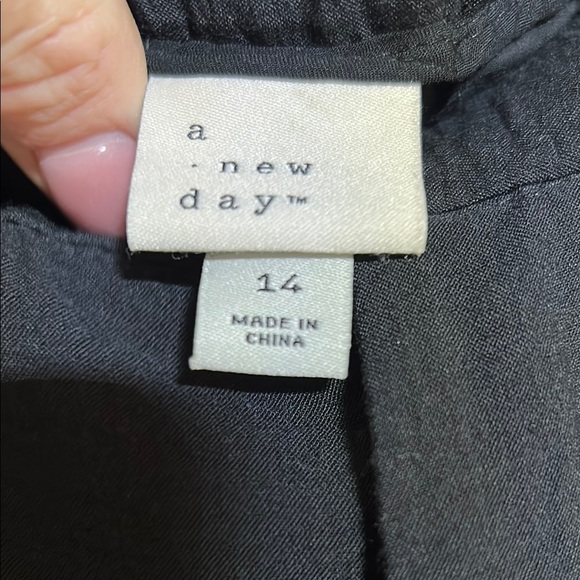 a new day Black Women's Trousers - Picture 4 of 9